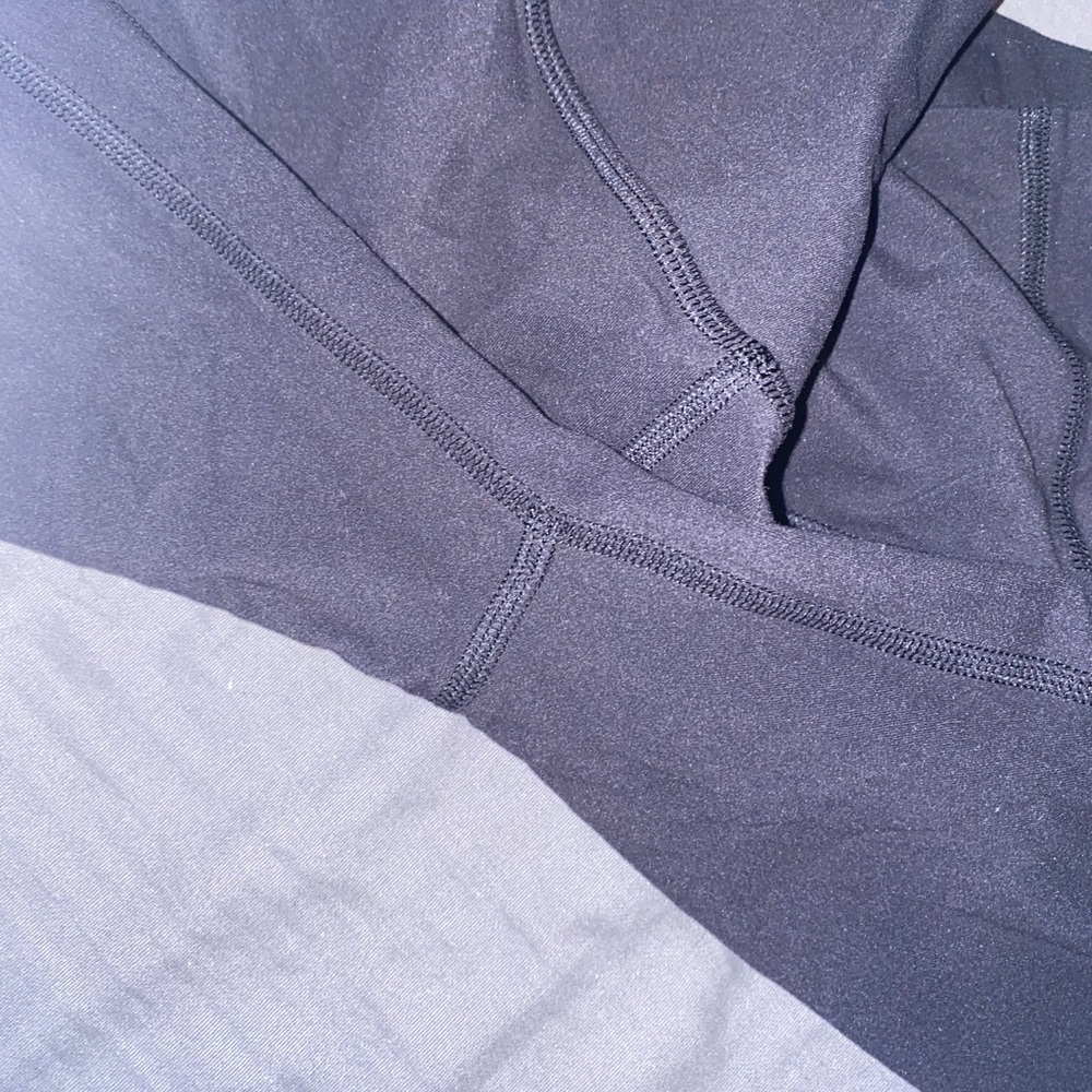 Legging - Picture 2 of 3